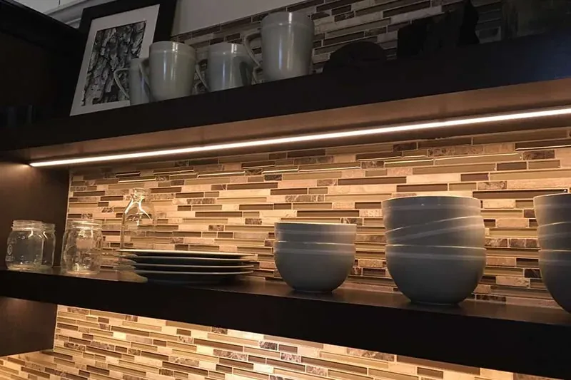 Specialty retail lighting application